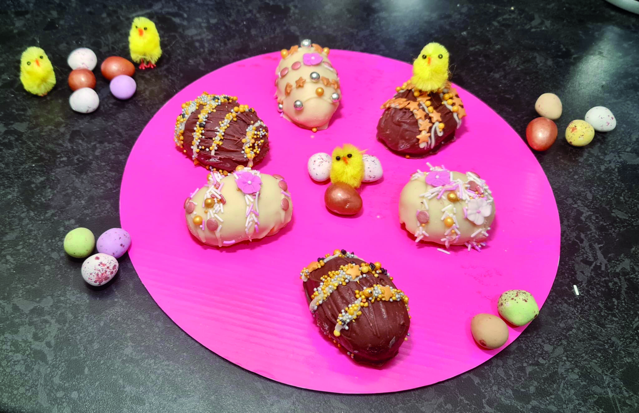 Easter Egg Cake Pops  image