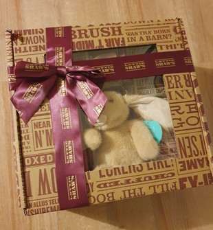 Review: New Baby Gift and Parents Treat Hamper, worth £35.00  image