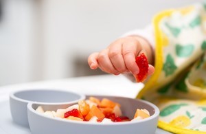 Government Campaign to Help Parents with Weaning Their Babies  image