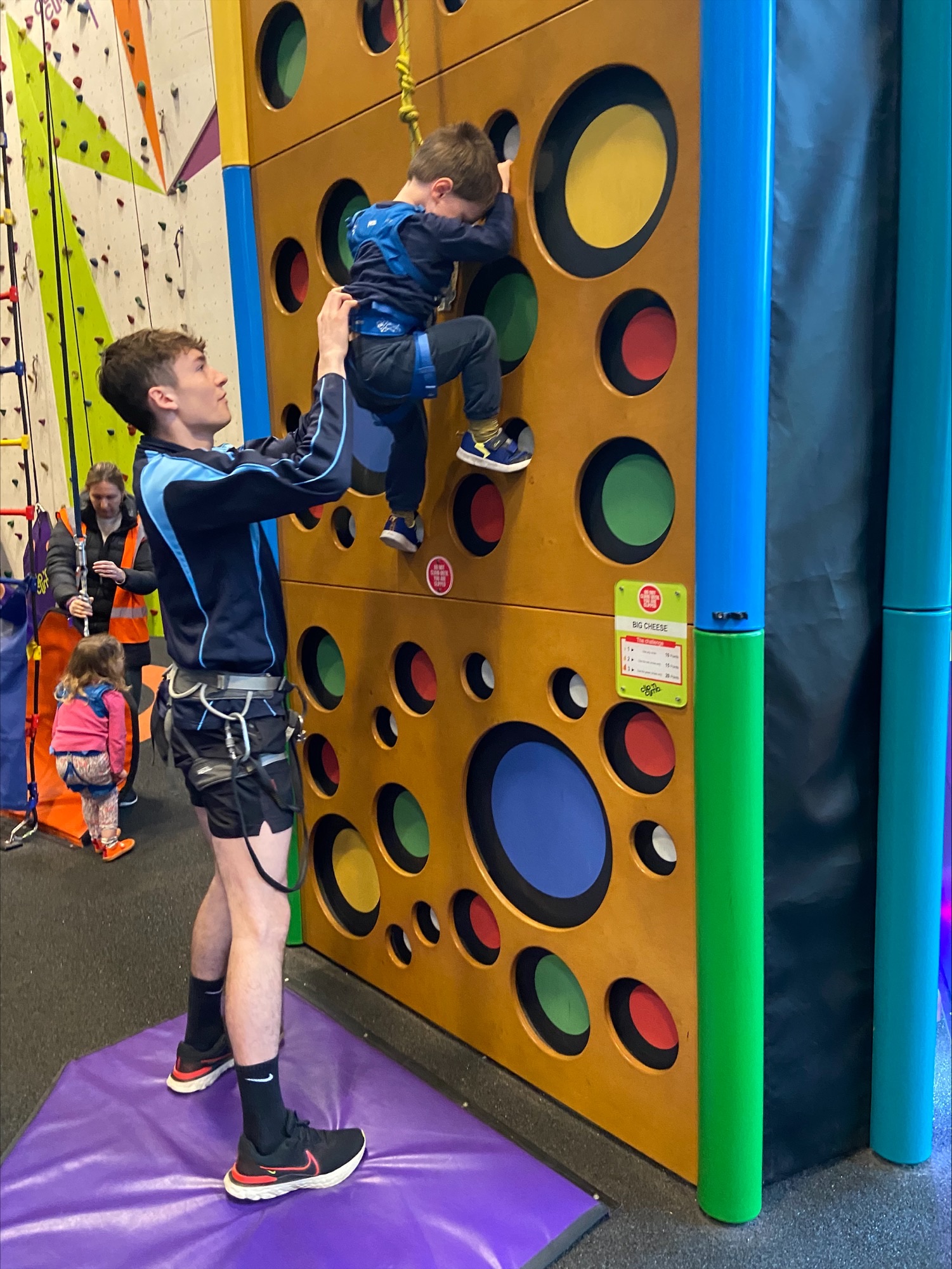 Review: Toddler Climbing at Clip n' Climb Ipswich  image