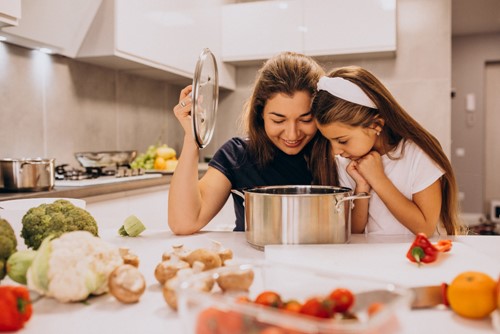 Five Family Time Meal Hacks to Take the Stress Out of Family Dinners  image