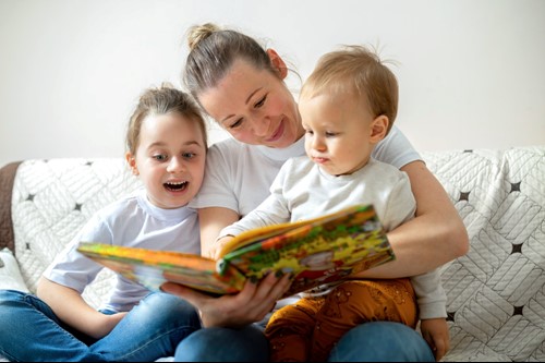 Ladybird Survey Reveals Parents View Quality Time and  Bonding as Top Benefits of Reading   image