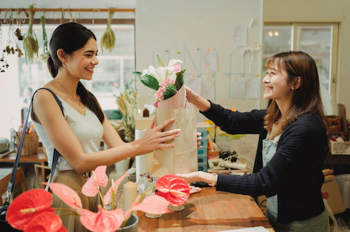 5 Crafting Activities You Can Do With Your Little Ones With Live Plants and Flowers  image