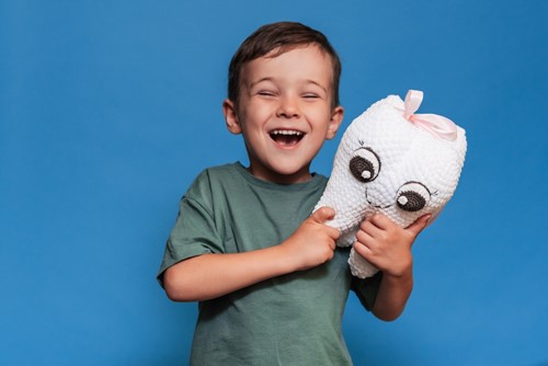 Baby Tooth Decay: When Fillings Become a Necessity   image