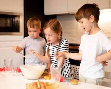 Rainy Day Activities for Kids: From DIY Crafts to Colourful Twists  image