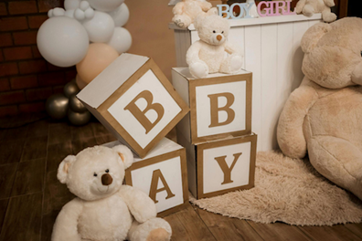 5 Tips for Baby Shower Invitations Every First-Time Host Should Know  image