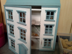 Doll's House Therapy  image