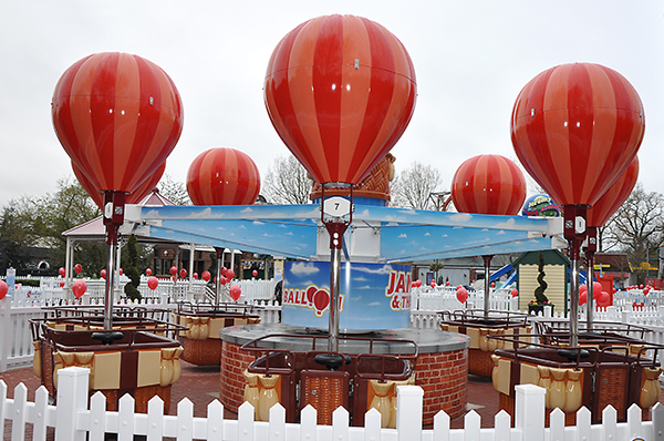 James and the Red Balloon